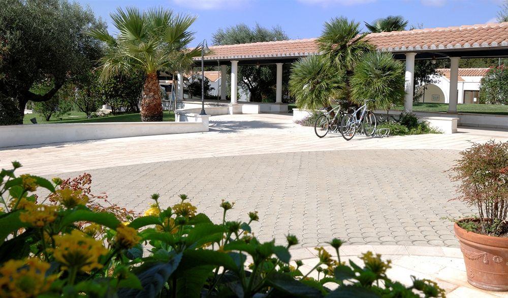 Masseria Chiancone Torricella Martina Franca Bagian luar foto
